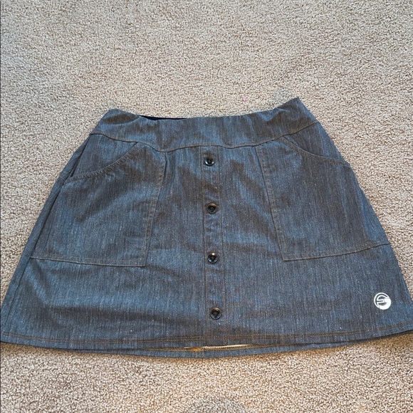 Foray golf skort - Picture 2 of 10